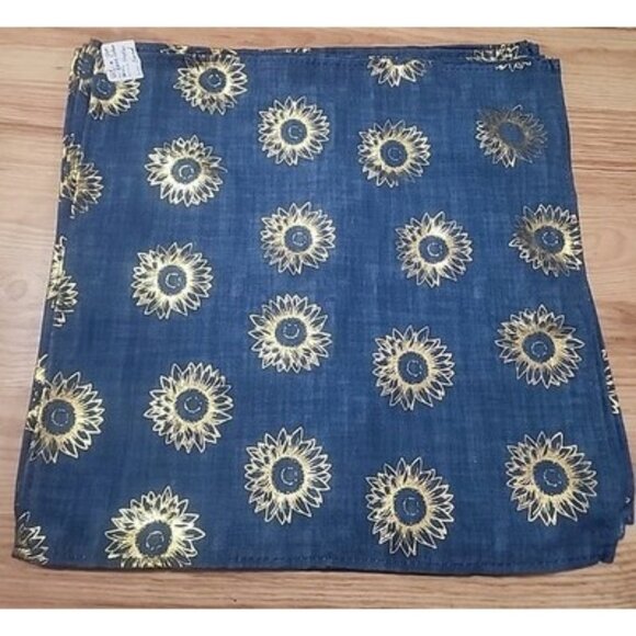 Celestial Tommy Bahama New Large Napkins Or Placemats Set of 6 Blue And Gold - Picture 1 of 6